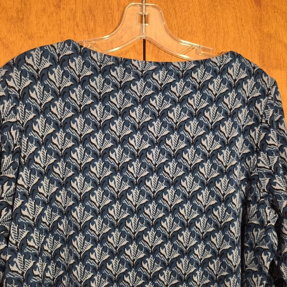 J. JILL Ponte Blue Knit Tunic Floral Leaf Boat neck 3/4 Sleeve Top Medium - Picture 8 of 8